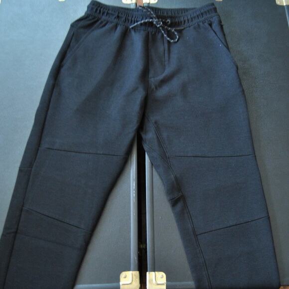 American Eagle Black Jogger Style Sweatpants with Drawstring Small - Picture 2 of 9